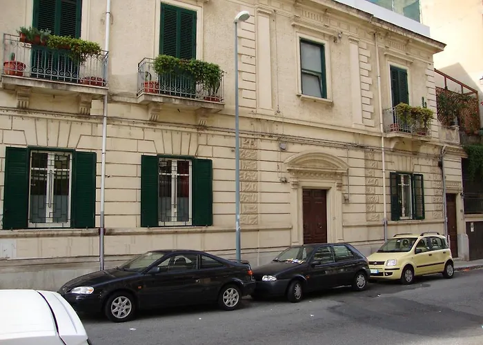 La Maison Des Livres Panzió Reggio di Calabria